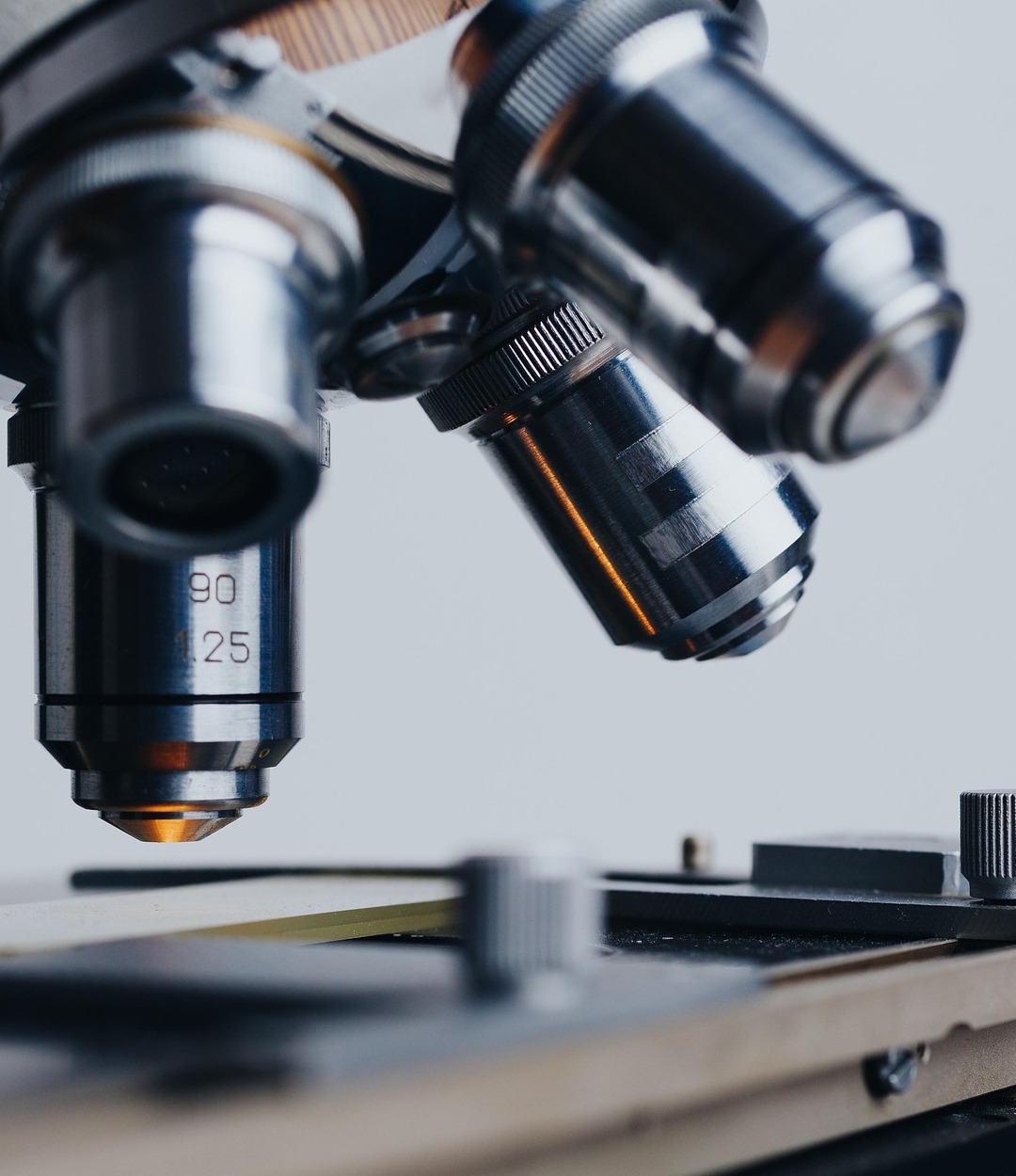 analysis-2030261_1920 (2)